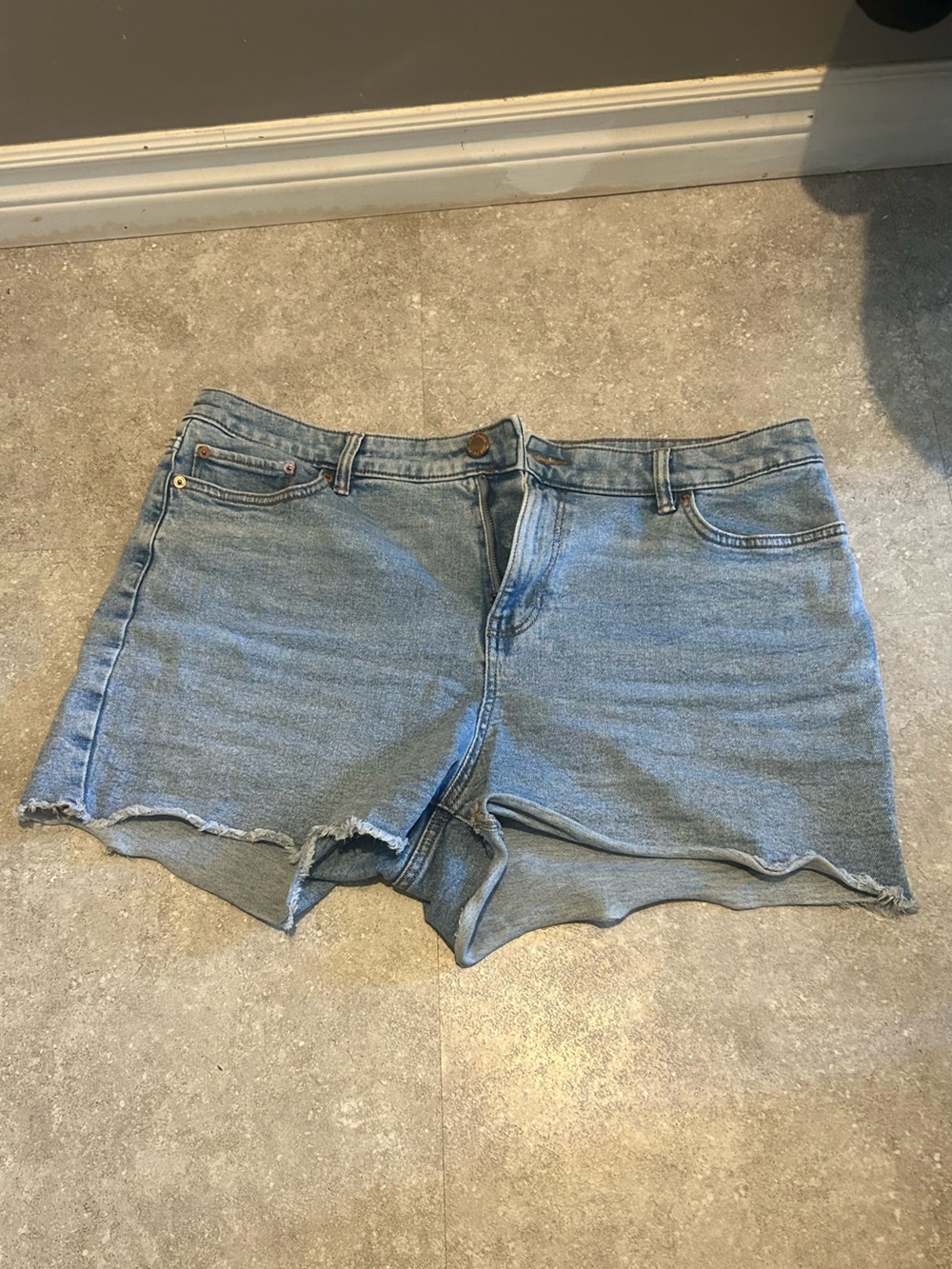 Joe Fresh - Light Wash Denim Shorts